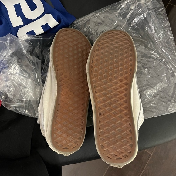 White Velcro vans - Picture 4 of 4